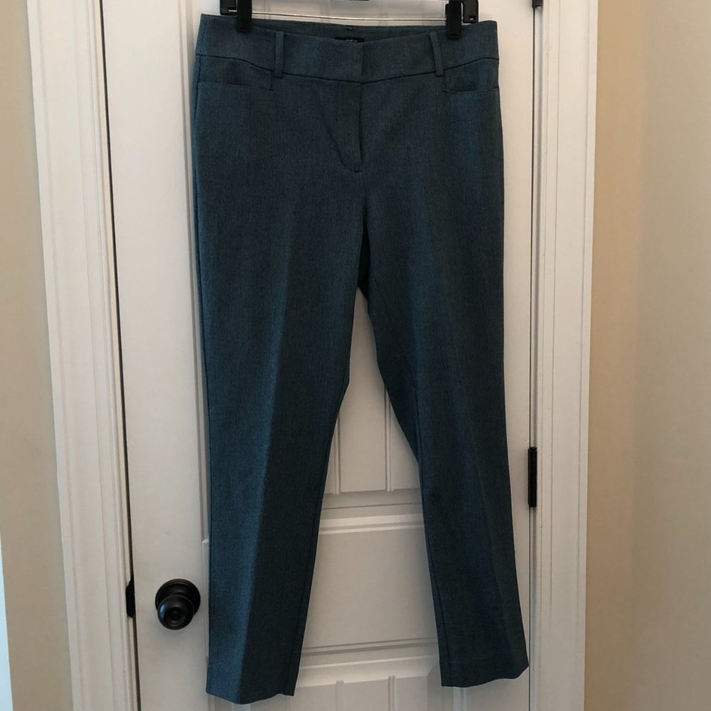 NEARLY NEW LOFT DIAMOND TEXTURE SKINNY ANKLE PANT; SIZE 8 CURVY FIT; REGULAR LEN
